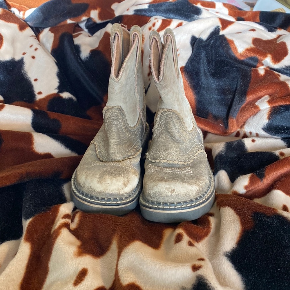 Ariat fat babies size 12.5